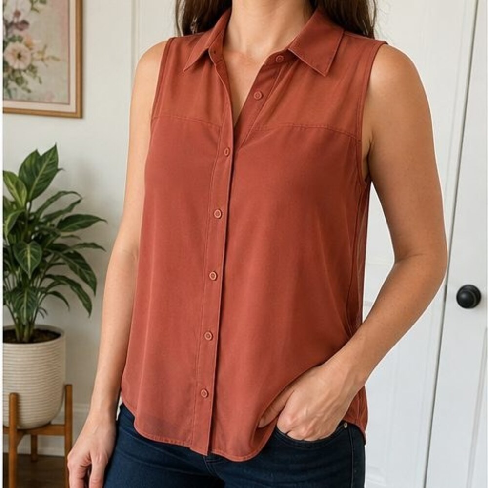 Rust Button Blouse - Picture 2 of 6
